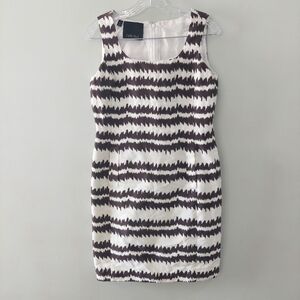 Carlisle Women's Dress size 4 brown white stripes sleeveless knee length